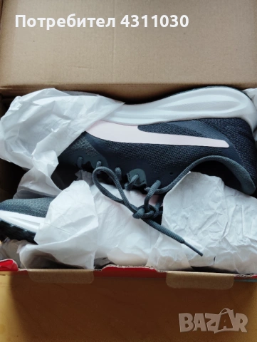 Нови маратонки Puma 40 номер, снимка 10 - Маратонки - 54298120