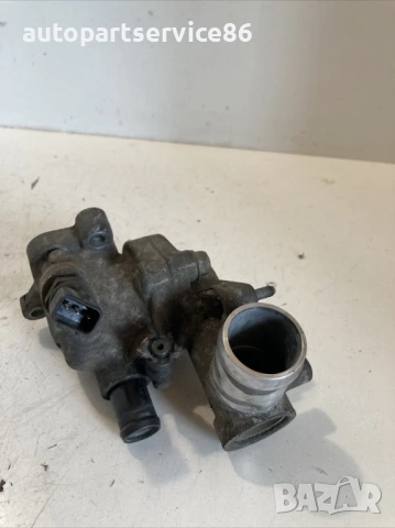 Корпус на термостат за KIA Ceed 1.6 CRDi (2010), снимка 3 - Части - 53244409