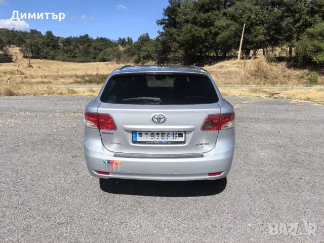Toyota Avensis 2.2 D-4D/150к.с/верига, снимка 3 - Автомобили и джипове - 56327221
