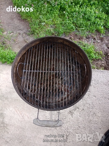 Барбекюта Weber на дървени въглища, снимка 14 - Барбекюта - 54018939