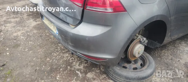 Задна броня VW golf 7, снимка 3 - Части - 49767387