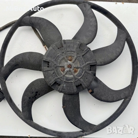 Перка охлаждане Bosch БМВ Е90 91 92 93 BMW, снимка 2 - Части - 53117029