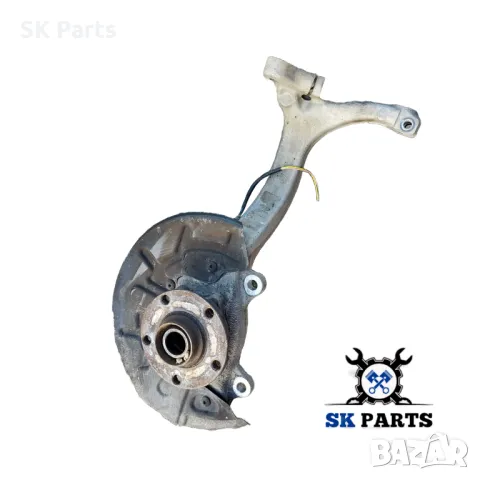 Шенкел главина за Ауди А4 Б6/Audi A4 B6 1.9 tdi 131к.с. позиция: предна лява/140098/ 