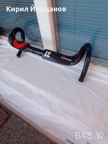 Шосейно карбоново кормило, снимка 2 - Части за велосипеди - 51594706