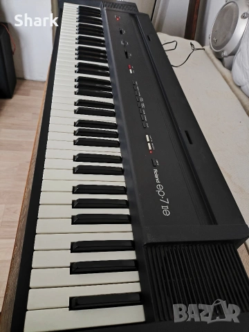 Ел. Пиано Roland ep-7 II e - 76 клавиша, снимка 2 - Пиана - 53925949