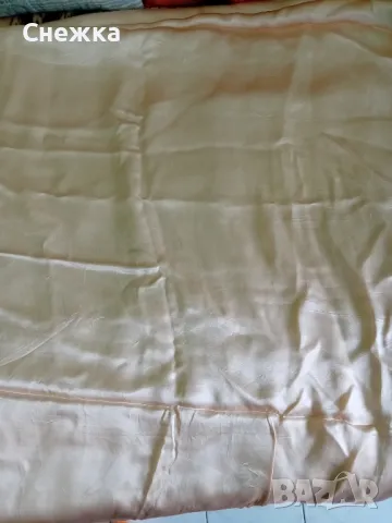 голям чаршаф  100 процента ацетал, снимка 1