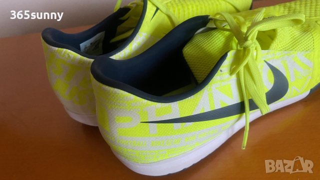 Nike Phantom Venom Academy IC 44 номер, снимка 4 - Спортни обувки - 39530226