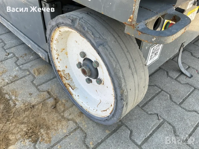 ножична електрическа платформа JLG SJ III - 4626, снимка 11 - Други машини и части - 50739652