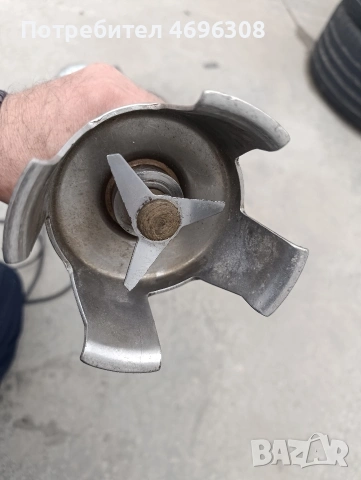 robot coupe mp550 пасатор , снимка 2 - Обзавеждане на кухня - 53965132