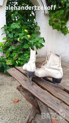 Кънки за лед, снимка 3 - Зимни спортове - 37801791