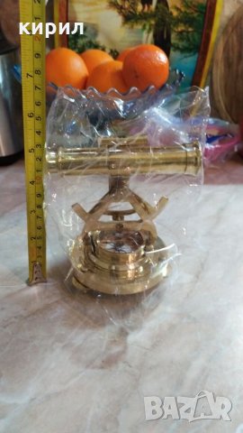 Далекоглед,секстант,компас