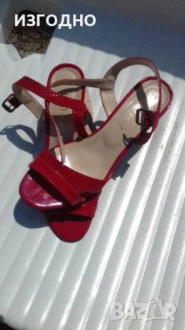 11€ 7/8 НОВ МОДЕН ПАНТАЛОН РАЗМЕР 38 EU  КАПРИ, снимка 2 - Панталони - 53923901