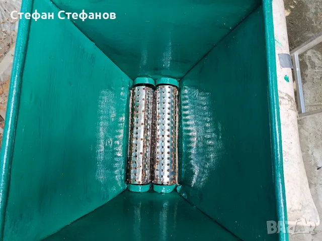 ръчна машина за мелене на грозде, снимка 2 - Сокоизстисквачки и цитрус преси - 55899803