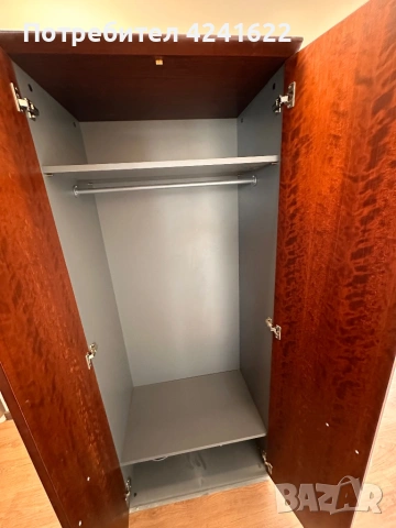 Гардероб (врати от фурнир), снимка 2 - Гардероби - 54102554