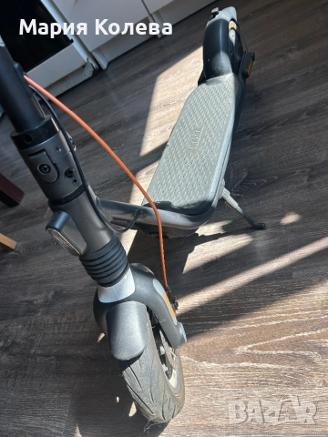 Електрическа тротинетка Ninebot by Segway – 450W, до 25 км/ч, снимка 2 - Други спортове - 54330681