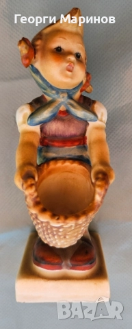 Goebel Hummel порцеланова фигура Little Helper, 73, 1973 г.