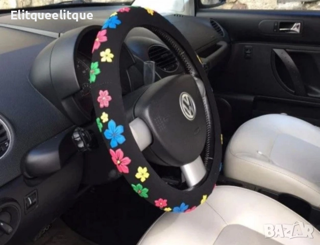 Дамски калъф за волан – Черно кадифе с апликации цветя, снимка 3 - Други стоки за дома - 52241024