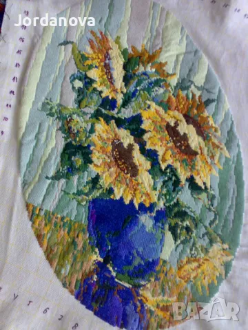 Продавам НОВ гоблен с рамка ,,Слънчогледи,, на Ван Гог, снимка 2 - Гоблени - 48604925