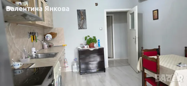 Двуетажна къща в с. Клокотница, снимка 7 - Къщи - 56496197