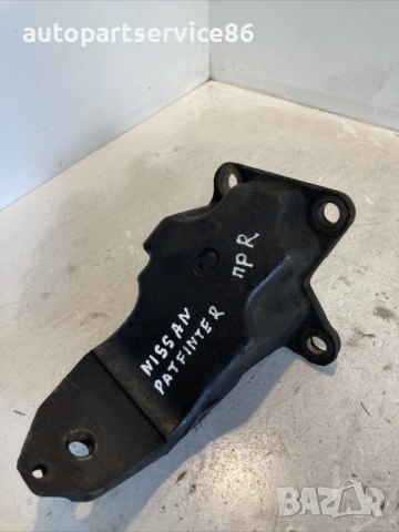Дясна стойка / конзола за двигател за Nissan Pathfinder 2.5 DCI (2009) 11232-EB305