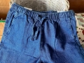 НОВИ Дънки разкроени, еластичен колан и връзки, джобове; S, крачол за височина 164, снимка 3