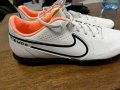 Футболни обувки - Nike Legend 9 Club TF, снимка 1 - Спортни обувки - 40658794