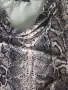 Еластична дамска блуза с змийски принт, снимка 3