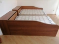 Ъглови легла с матраци и  ракли., снимка 2