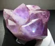 Голям натурален аметист 2.15кг. Размери 15х9х12см. супер за подарък минерал кристал йога рейки, снимка 1