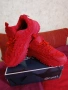 Червени маратонки, снимка 4