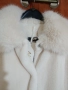 Ново бяло пухкаво палтенце, снимка 4
