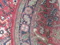 Ръчно тъкан вълнен килим.Антика за ценители.Ирански., снимка 8