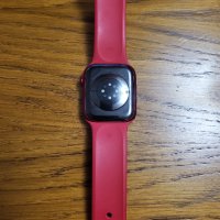 Apple Watch 8, GPS, Cellular, Корпус RED Aluminium 45mm, RED Sport Band, снимка 4 - Смарт гривни - 40430381