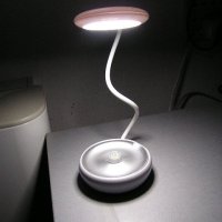 Настолна LED лампа с тъч бутон, снимка 1 - Настолни лампи - 30450360