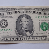 5 долара САЩ 1988 , стария вид ,,Малка глава" Банкнота от САЩ , снимка 2 - Нумизматика и бонистика - 44716882