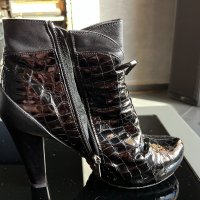 Дамски обувки, снимка 4 - Дамски ежедневни обувки - 42923238