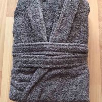 Дамски и мъжки халати за баня с качулка внос от Турция ♥️, снимка 10 - Хавлиени кърпи - 38857767