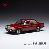 Mercedes-Benz 240D W123 1976 - мащаб 143 на IXO моделът е нов в PVC дисплей-кейс, снимка 1 - Колекции - 38445844