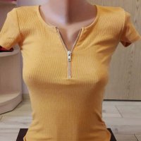дамска жълта блузка с къс ръкав, снимка 1 - Тениски - 38429002