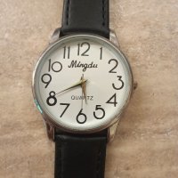Кварцов часовник, снимка 1 - Други ценни предмети - 36475718
