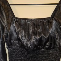 Сатенена блуза, S размер, снимка 5 - Корсети, бюстиета, топове - 44451192