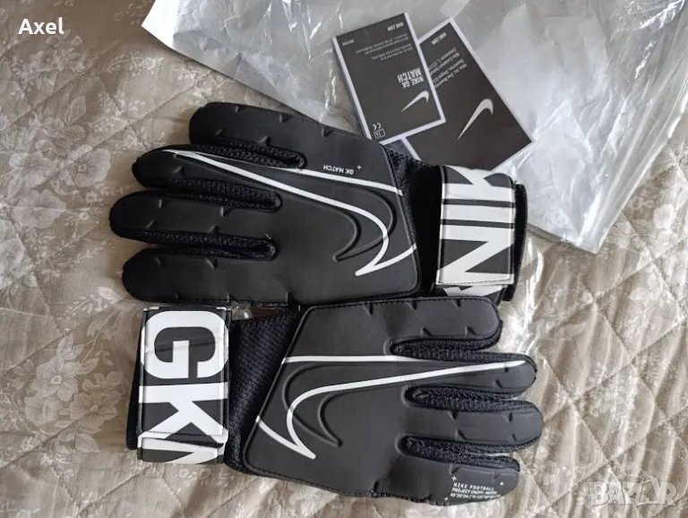 Нови оригинални вратарски ръкавици, снимка 1