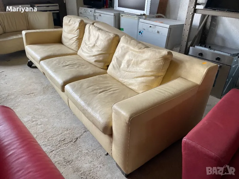 Кожен диван , снимка 1