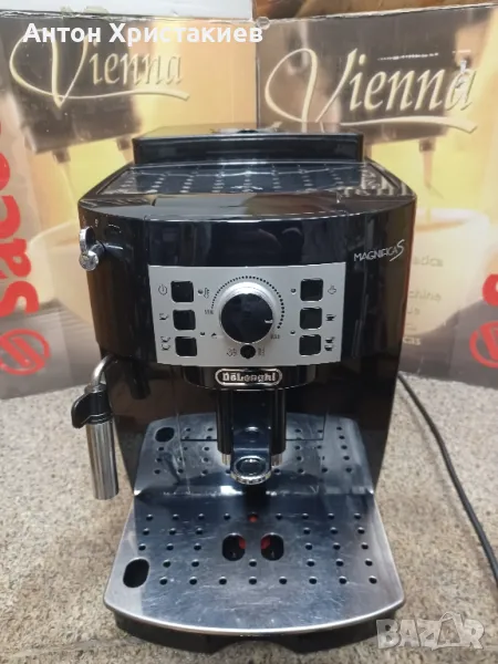 Продавам кафемашина DELONGHI Magnifica S , снимка 1