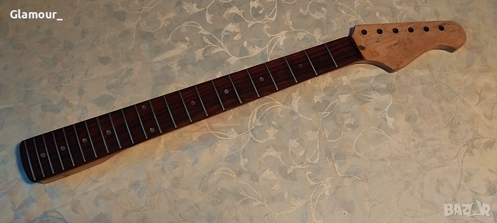 Гриф за китара, снимка 1