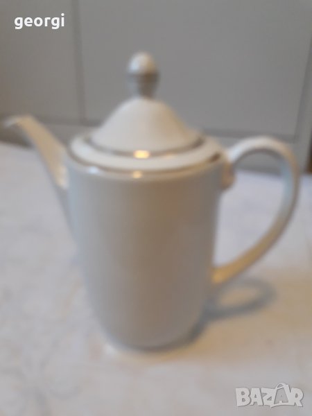 Немски порцеланов чайник , снимка 1