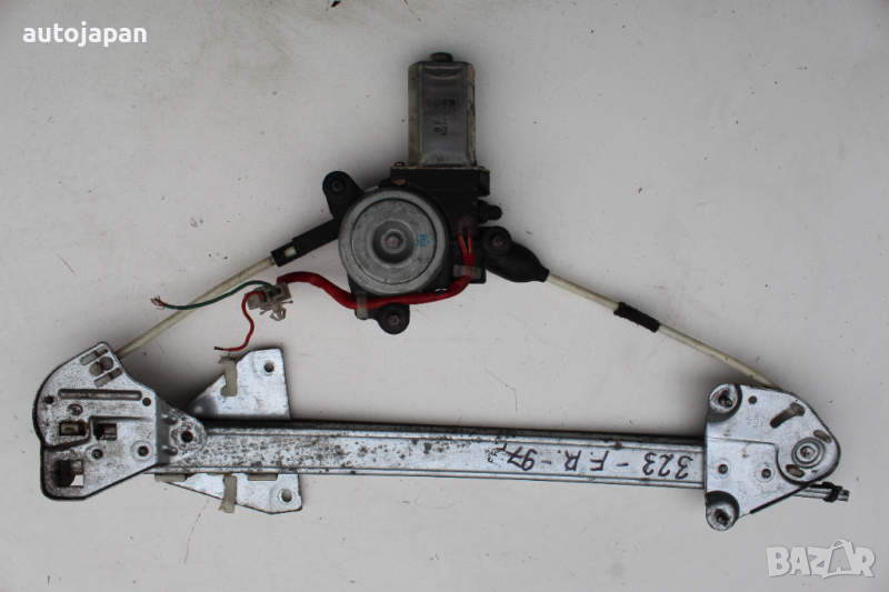 Преден десен електрически стъклоповдигач Мазда 323п 97г Mazda 323p 1997, снимка 1