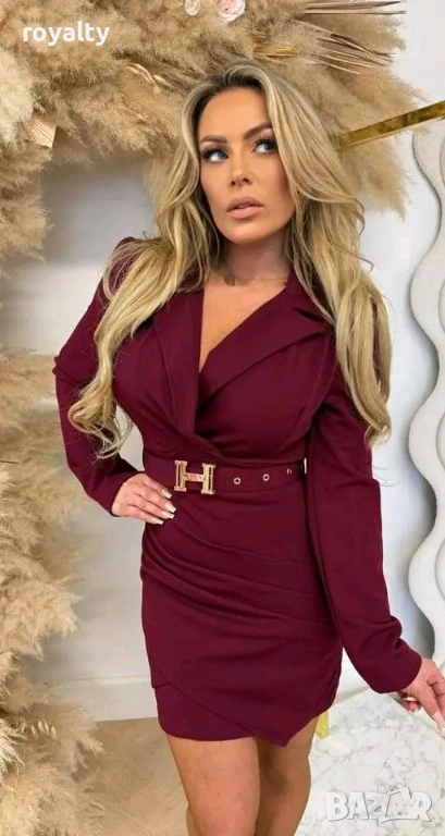 Червена Дамска Рокля с Колан , снимка 1