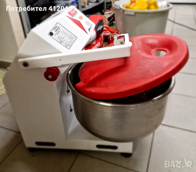 Тестобъркачка, снимка 1