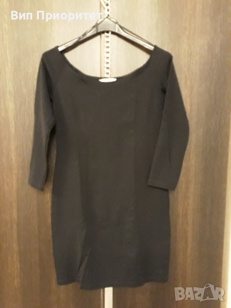 Черна еластична елегантна рокля марка Н & М къса с 3/4 ръкав и много сексапилно лодка-деколте, снимка 1
